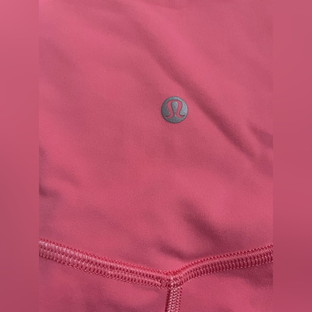 Lululemon Shorts Women’s Size 2 Align High-Rise HR Pink New NWT Athletic Gym - Picture 6 of 8
